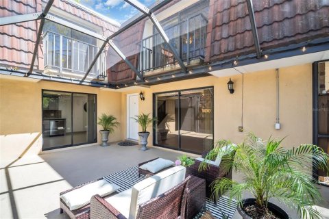 Touwnhouse à vendre à Palm Harbor, Floride: 2 chambres, 124.86 m2 № 1734592 - photo 4