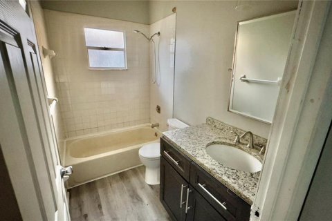 Купить коммерческую недвижимость в Тампа, Флорида 4 спальни, 137.87м2, № 1786195 - фото 3