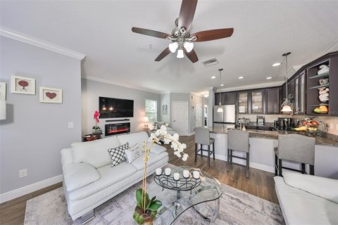 Adosado en venta en New Port Richey, Florida, 2 dormitorios, 149.76 m2 № 1574232 - foto 10