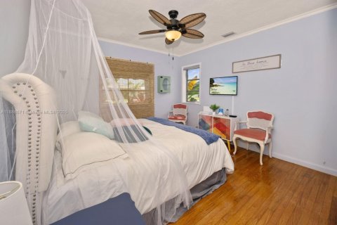 Villa ou maison à louer à Hollywood, Floride: 2 chambres, 138.8 m2 № 2169621 - photo 6