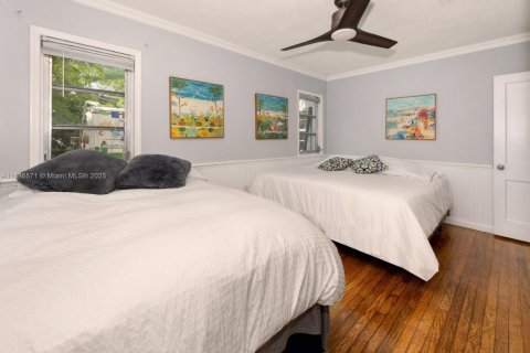 Villa ou maison à louer à Hollywood, Floride: 2 chambres, 138.8 m2 № 2169621 - photo 17