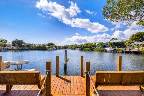 Villa ou maison à vendre à Coral Gables, Floride: 8 chambres, 931.35 m2 № 2031668 - photo 30