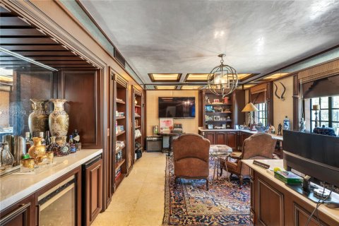 Villa ou maison à vendre à Coral Gables, Floride: 8 chambres, 931.35 m2 № 2031668 - photo 20