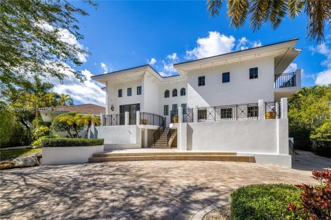 Villa ou maison à vendre à Coral Gables, Floride: 8 chambres, 931.35 m2 № 2031668 - photo 6
