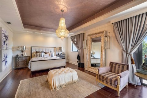 Villa ou maison à vendre à Coral Gables, Floride: 8 chambres, 931.35 m2 № 2031668 - photo 16