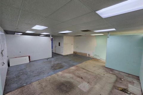 Propiedad comercial en alquiler en Venice, Florida, 633.41 m2 № 1773102 - foto 6