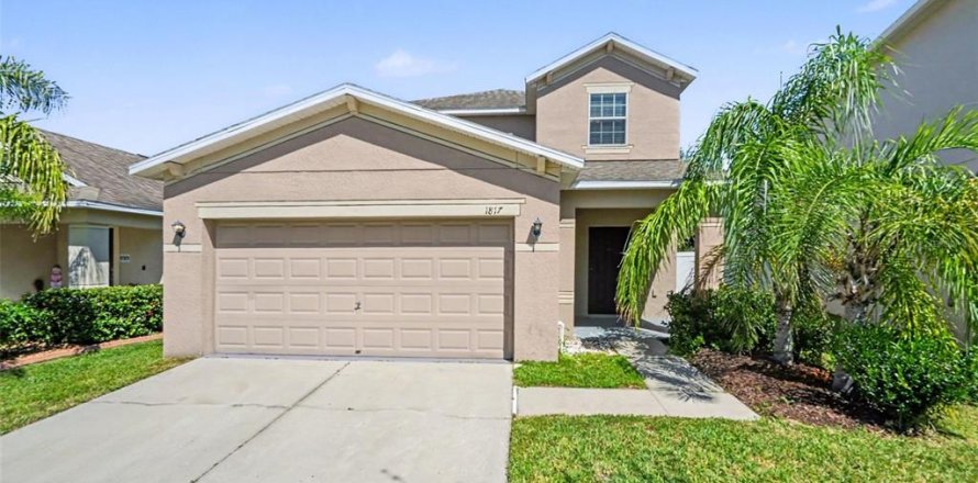 Villa ou maison à Ruskin, Floride 5 chambres, 206.24 m2 № 2389448