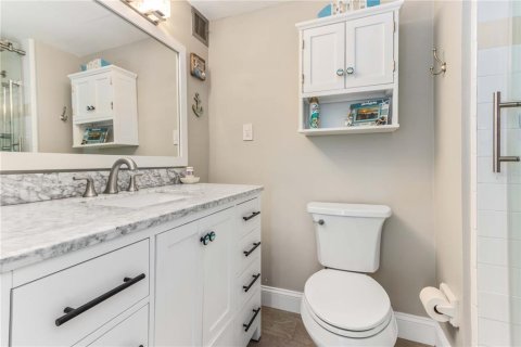 Condo in Clearwater, Florida, 2 bedrooms  № 2101552 - photo 17