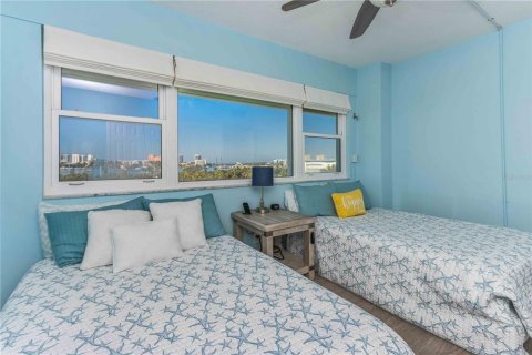 Condo in Clearwater, Florida, 2 bedrooms  № 2101552 - photo 15