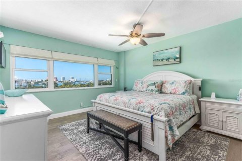 Condo in Clearwater, Florida, 2 bedrooms  № 2101552 - photo 19