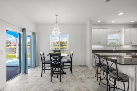 Villa ou maison à vendre à Parrish, Floride: 4 chambres, 263.56 m2 № 1782800 - photo 20