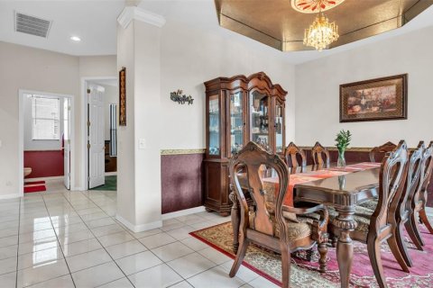 Casa en alquiler en Tampa, Florida, 4 dormitorios, 327.02 m2 № 1895162 - foto 10