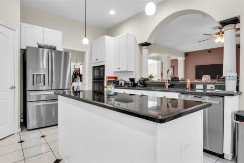 Casa en alquiler en Tampa, Florida, 4 dormitorios, 327.02 m2 № 1895162 - foto 24