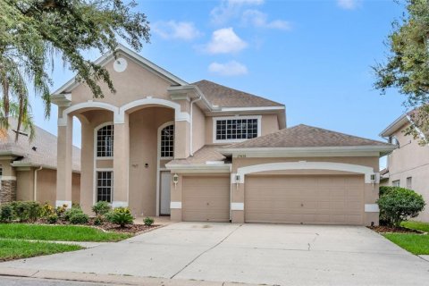 Casa en alquiler en Tampa, Florida, 4 dormitorios, 327.02 m2 № 1895162 - foto 2