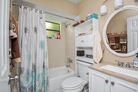 Villa ou maison à louer à Boca Raton, Floride: 3 chambres, 164.9 m2 № 2176760 - photo 28
