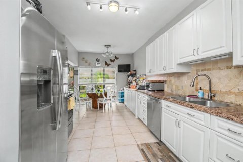 Villa ou maison à louer à Boca Raton, Floride: 3 chambres, 164.9 m2 № 2176760 - photo 18