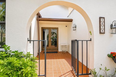Villa ou maison à louer à Boca Raton, Floride: 3 chambres, 164.9 m2 № 2176760 - photo 4