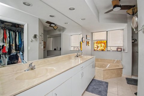 Villa ou maison à louer à Boca Raton, Floride: 3 chambres, 164.9 m2 № 2176760 - photo 25
