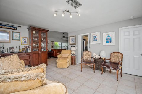 Villa ou maison à louer à Boca Raton, Floride: 3 chambres, 164.9 m2 № 2176760 - photo 9