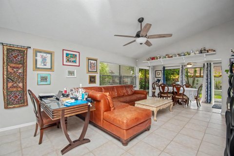 Villa ou maison à louer à Boca Raton, Floride: 3 chambres, 164.9 m2 № 2176760 - photo 11