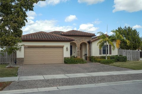 Villa ou maison à Homestead, Floride 4 chambres, 202.34 m2 № 2025441