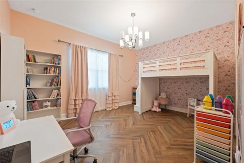 Купить виллу или дом в Палм-Харбор, Флорида 12 комнат, 382.57м2, № 1911848 - фото 29