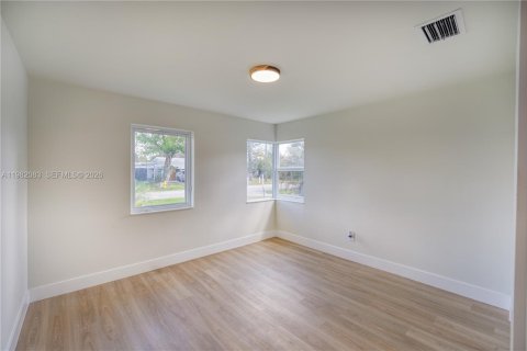 House in Pompano Beach, Florida 3 bedrooms, 103.77 sq.m. № 2049547 - photo 20