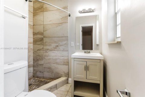 Villa ou maison à louer à Miami Gardens, Floride: 4 chambres, 109.16 m2 № 2045692 - photo 14