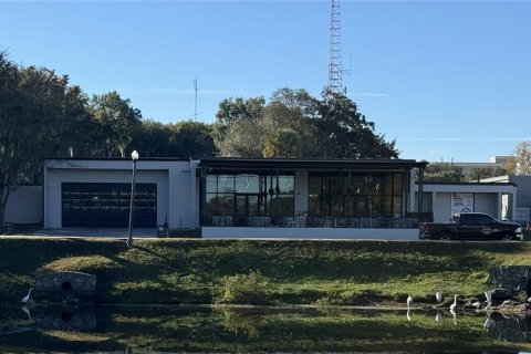 Propiedad comercial en Ocala, Florida 1348.57 m2 № 2091465