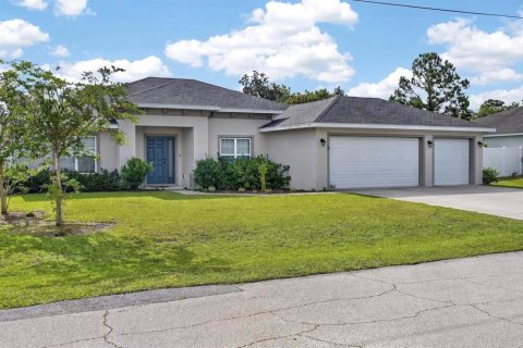 House in Palm Coast, Florida 3 bedrooms, 196.67 sq.m. № 2209144 - photo 6