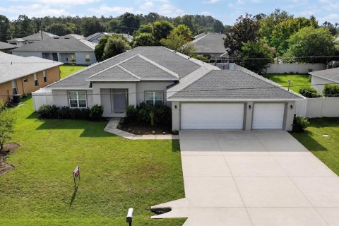 House in Palm Coast, Florida 3 bedrooms, 196.67 sq.m. № 2209144