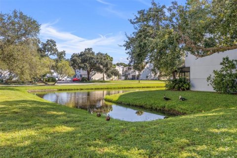 Touwnhouse à louer à Largo, Floride: 2 chambres, 103.86 m2 № 2150560 - photo 17