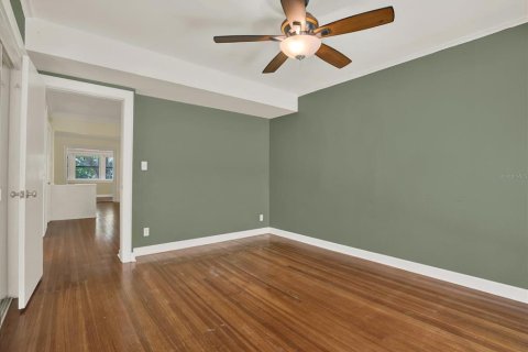 Villa ou maison à vendre à Saint Petersburg, Floride: 4 chambres, 194.72 m2 № 1784359 - photo 16