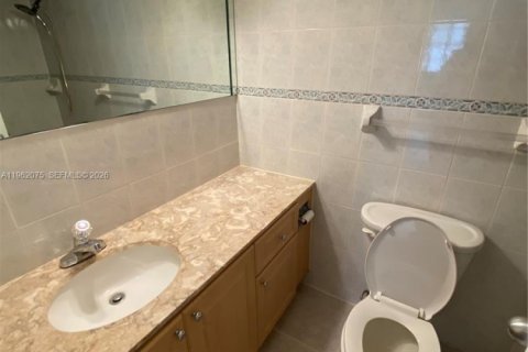 Condominio en venta en Hollywood, Florida, 1 dormitorio, 83.24 m2 № 2023859 - foto 10