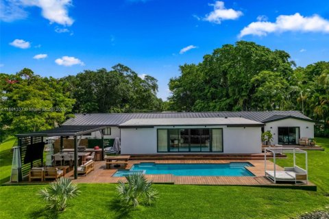 Villa ou maison à louer à Pinecrest, Floride: 4 chambres, 297.29 m2 № 1889492 - photo 6