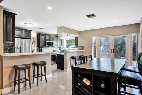 Casa en venta en Cooper City, Florida, 4 dormitorios, 195.28 m2 № 1898178 - foto 9