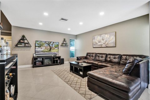 Casa en venta en Cooper City, Florida, 4 dormitorios, 195.28 m2 № 1898178 - foto 21