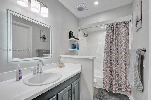Casa en venta en Cooper City, Florida, 4 dormitorios, 195.28 m2 № 1898178 - foto 28