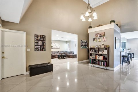 Casa en venta en Cooper City, Florida, 4 dormitorios, 195.28 m2 № 1898178 - foto 18