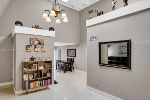 Casa en venta en Cooper City, Florida, 4 dormitorios, 195.28 m2 № 1898178 - foto 6