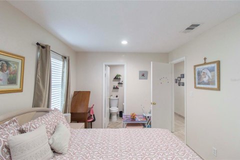 Casa en venta en Kissimmee, Florida, 2 dormitorios, 92.9 m2 № 2432580 - foto 23