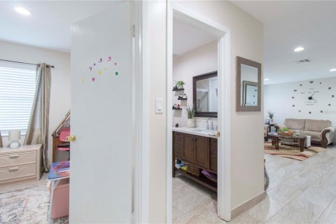 Casa en venta en Kissimmee, Florida, 2 dormitorios, 92.9 m2 № 2432580 - foto 20