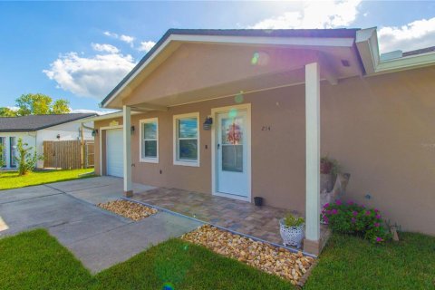 Casa en venta en Kissimmee, Florida, 2 dormitorios, 92.9 m2 № 2432580 - foto 3