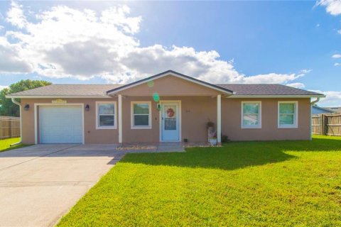 Casa en Kissimmee, Florida 2 dormitorios, 92.9 m2 № 2432580