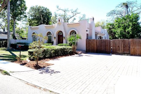 Villa ou maison à Bradenton, Floride 3 chambres, 161.46 m2 № 2148057