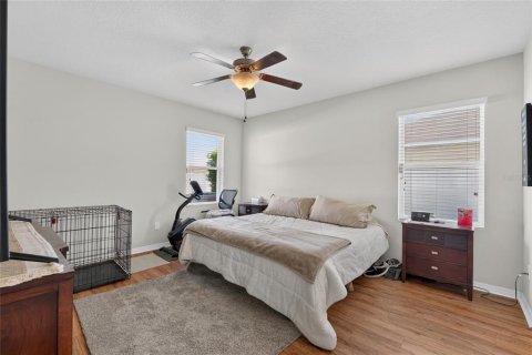House in Wildwood, Florida 4 bedrooms, 193.52 sq.m. № 2203661 - photo 26