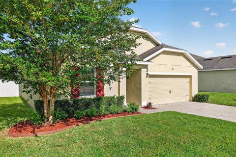 House in Wildwood, Florida 4 bedrooms, 193.52 sq.m. № 2203661 - photo 5