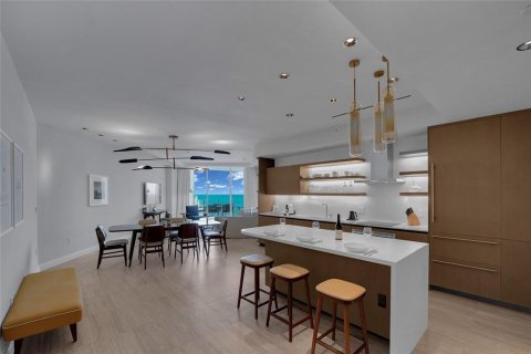 Copropriété à vendre à Fort Lauderdale, Floride: 2 chambres, 192.21 m2 № 2083095 - photo 13