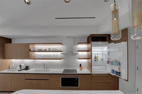 Copropriété à vendre à Fort Lauderdale, Floride: 2 chambres, 192.21 m2 № 2083095 - photo 26