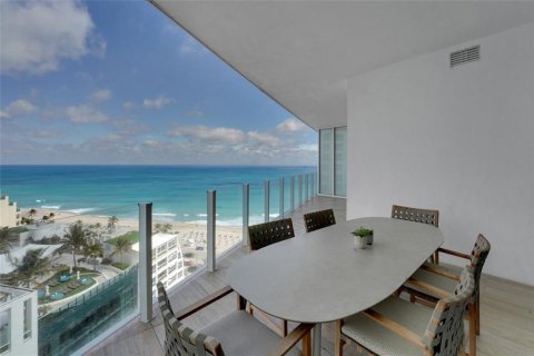Copropriété à vendre à Fort Lauderdale, Floride: 2 chambres, 192.21 m2 № 2083095 - photo 6
